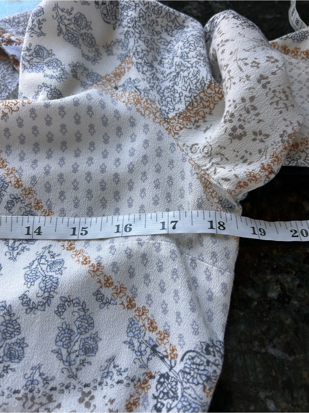 Tribal Patchwork Ruffle hem boho V neck blouse. Peasant. Hippie. EUC. SZ P/S - Picture 8 of 8